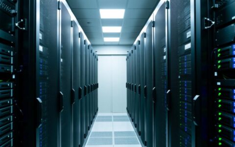 重庆服务器方案虚拟主机选哪个更适合建站需求？