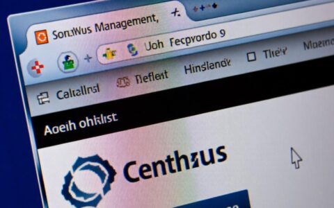 CentOS系统进入root用户的完整命令和操作方法？