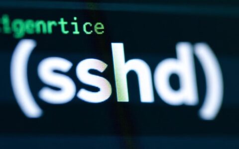 CentOS sshd启动报错，具体原因和解决方法是什么？