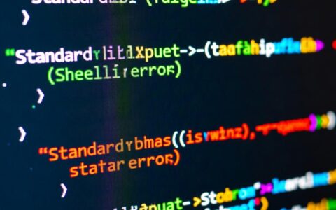 如何在Linux中屏蔽命令的报错信息让输出更干净？