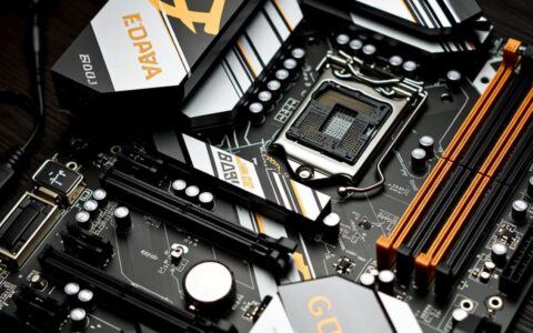 技嘉主板无法U盘启动，BIOS设置后还是启动不了怎么办？