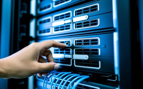 CentOS 7单网卡如何绑定多个IP地址并生效？