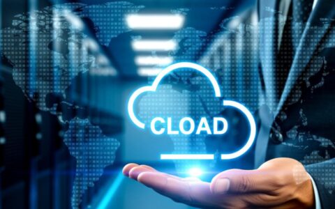 如何在CentOS服务器上一步步安装私有云?