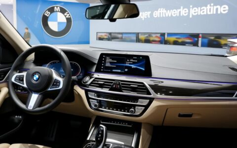 宝马虚拟主机有哪些实用功能，加装后值不值？