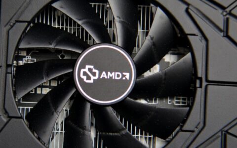 CentOS安装AMD驱动后黑屏，正确的解决方法是什么？