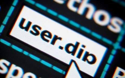 为什么CentOS下Java的user.dir不是程序所在目录？