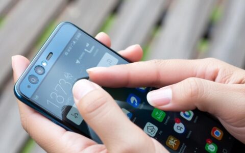 华为P10手机无法开机黑屏，究竟是什么原因该如何解决？