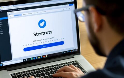 Struts2项目启动时，配置文件首行报错，该如何解决？