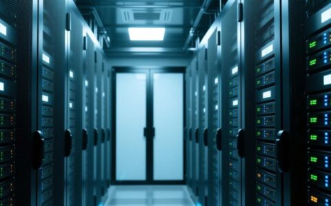 2025年moon服务器怎么选才不会踩坑？