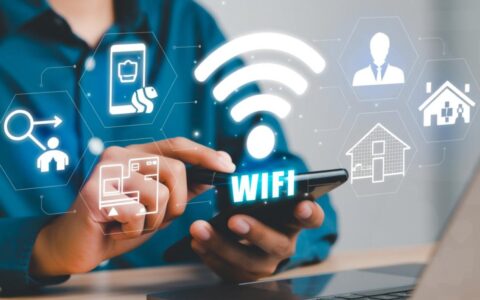 如何优化WiFi服务器流量，避免网络卡顿与资源浪费？