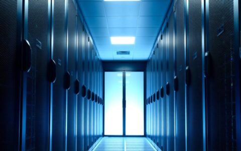 服务器调节频率怎么设置才最节能高效？