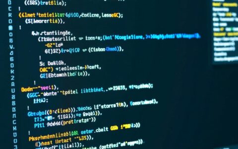 GCC版本运行报错怎么办？如何解决版本兼容性问题？