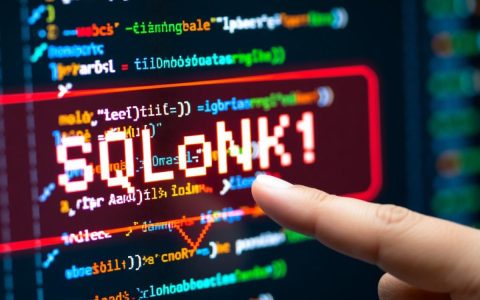SQL报错注入原理是什么？如何利用数据库函数构造畸形语句？