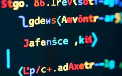 js代码因全角标点报错？如何快速排查解决？