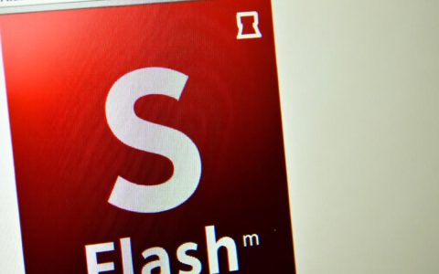 CentOS安装Flash插件失败怎么办？官方源或第三方方法怎么选？