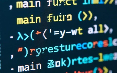 main函数定义报错