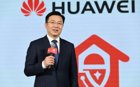华为无法强制升级，用户该如何拒绝或关闭自动更新？