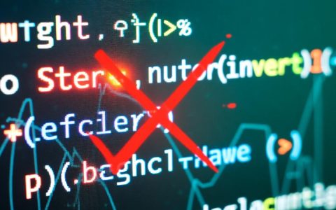 结构体类型报错怎么办？C语言定义结构体时常见错误有哪些？
